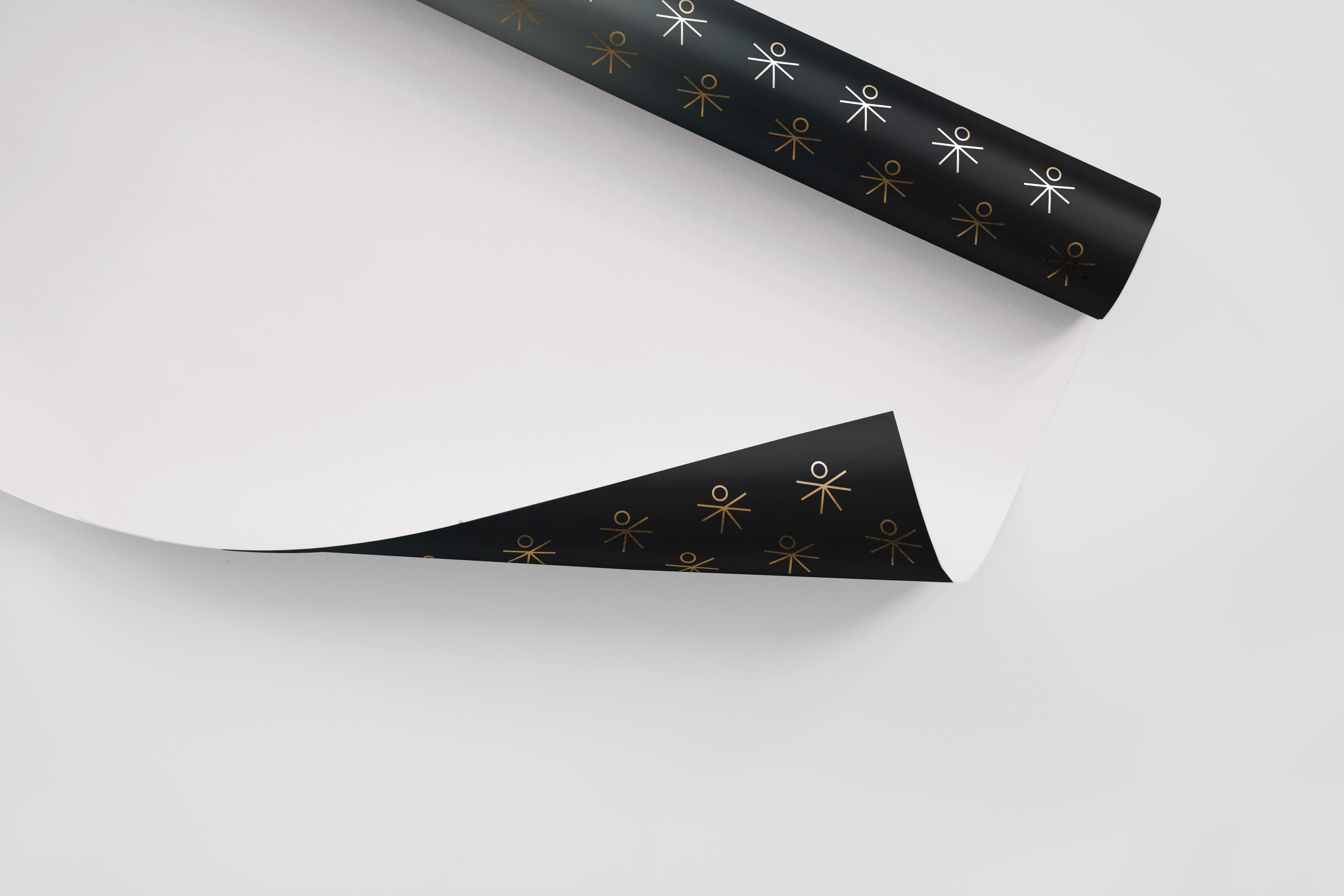 a wrapping paper with the pattern made out of Psykologkompassen logo symbol